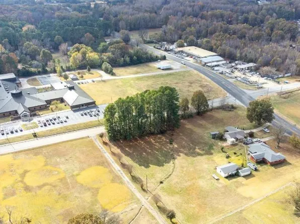 4 E Thomas Green Rd, Jonesboro, AR 72401