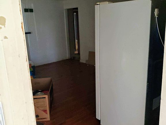 4th image of 4120 Begg Blvd