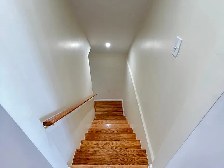 79 Moreland St #1 — Photo 7