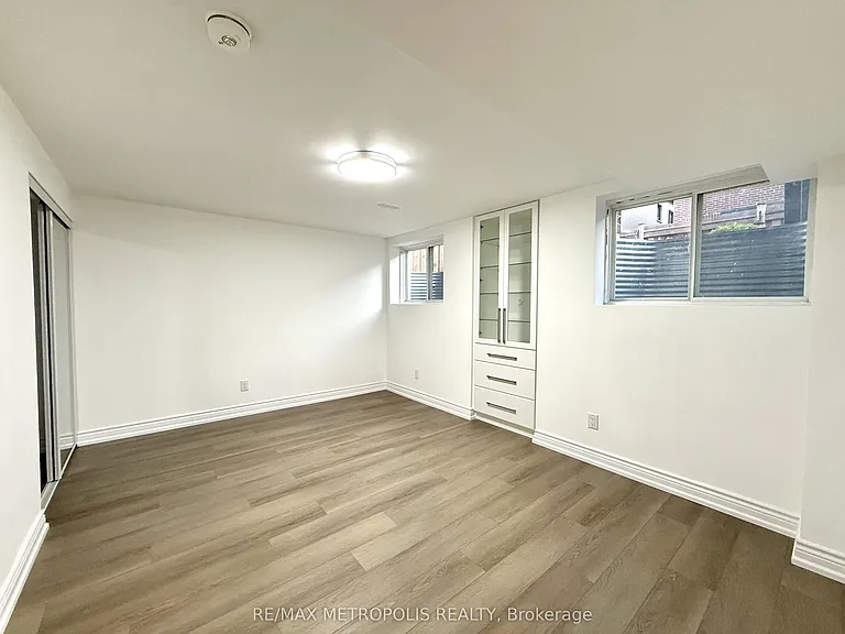 66 Maskell Cres #BASEMENT — Photo 8