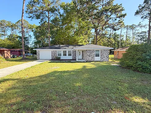 521 Azalea St Photo 1
