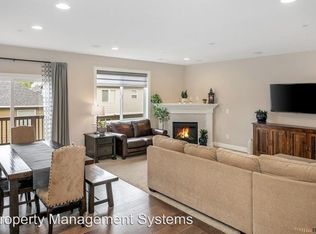 11858 NW Maple Hill Ln, Portland, OR 97229