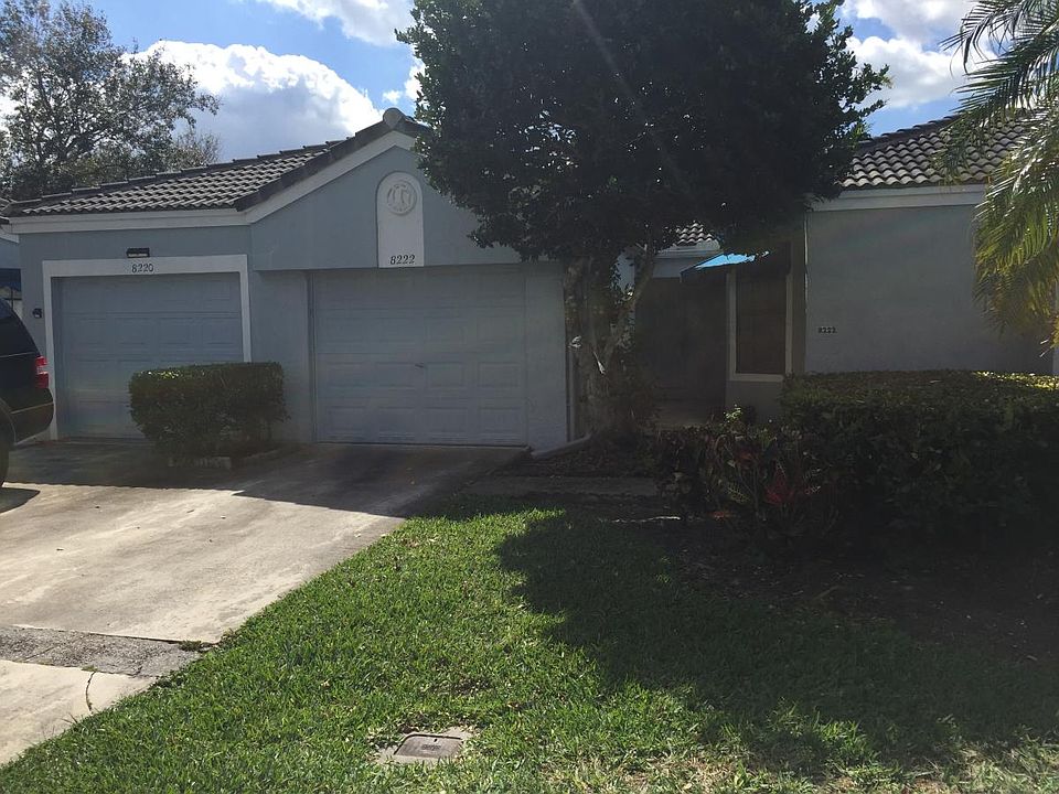 1st image of 8222 Waterford Ln #8222