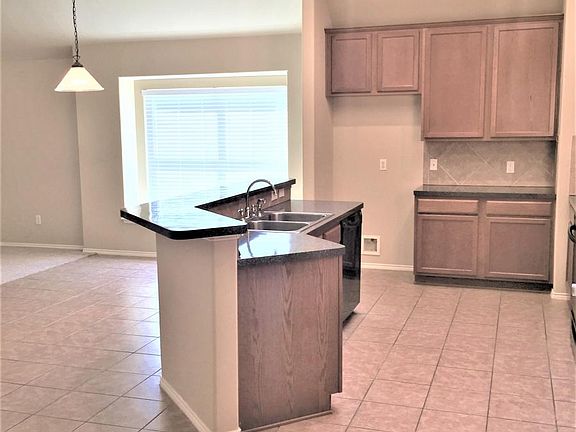 4th image of 1500 Beeley Ln