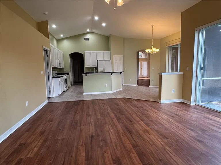10207 Quails Landing Ave — Photo 8
