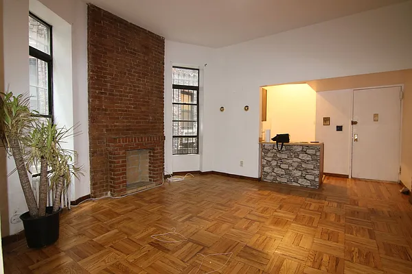 Rented by Guidance Realty Corp. | media 3