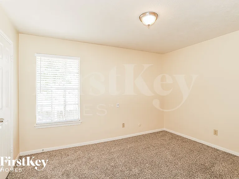 20514 Hampshire Rocks Dr — Photo 13