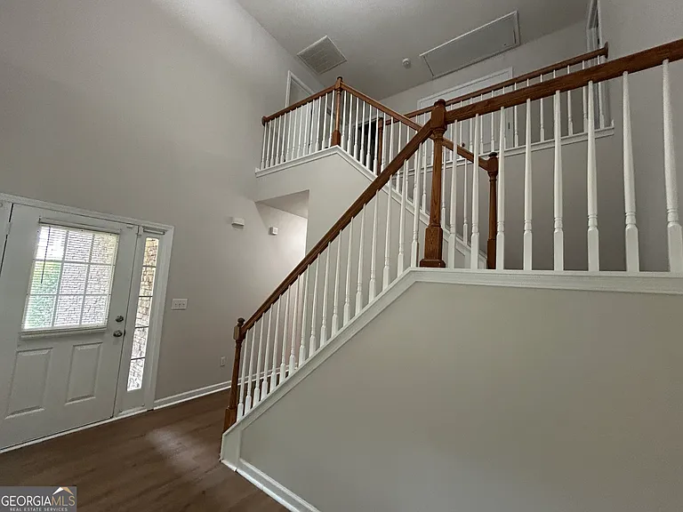 6533 Silk Tree Pte — Photo 3