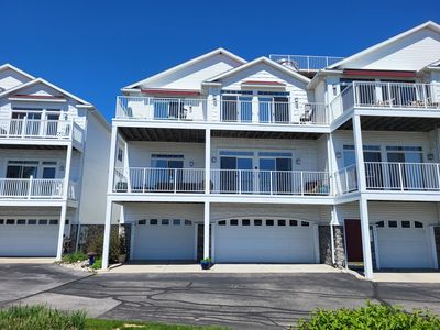 8533 Ellenwood Estates Dr, Montague, MI, 49437
