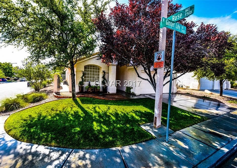 Desirable corner lot