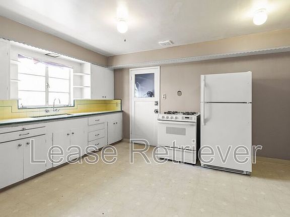 5th image of 2045 Monte Diablo Ave