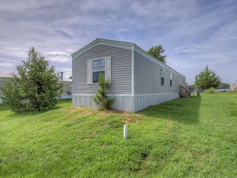 Hillside Mobile Home Park — Photo 60