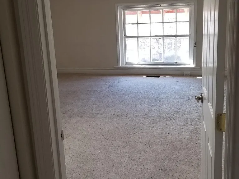 Master Bed (was my recording studio, and still managed to ge