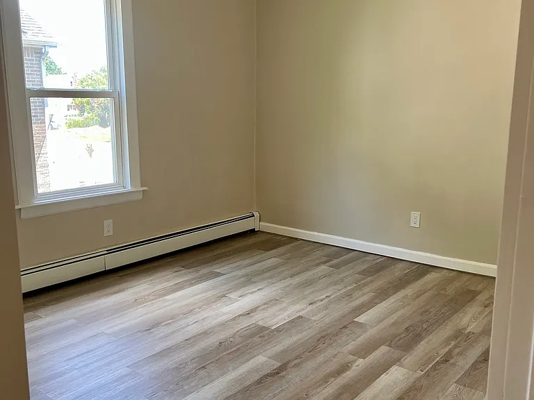 15 9th Ave #2 — Photo 12
