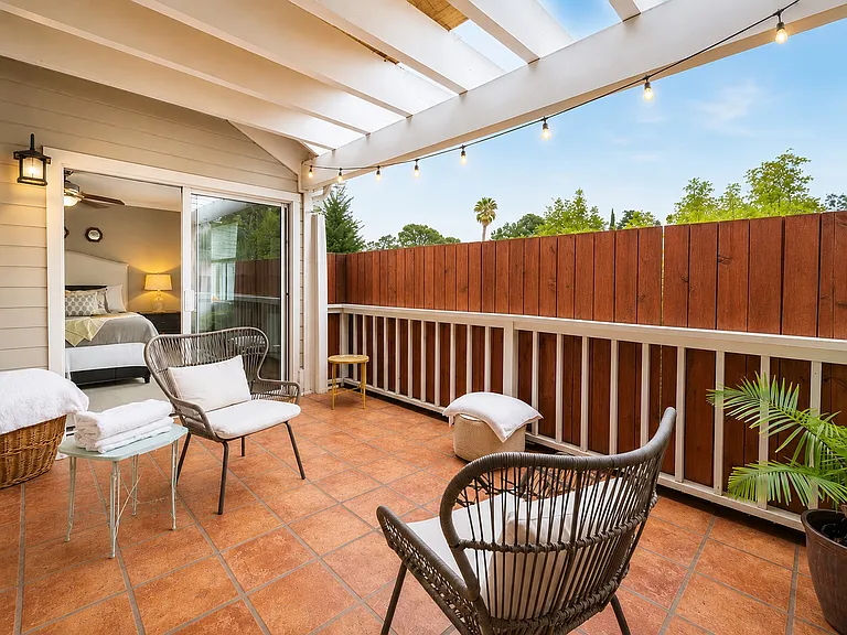 312 Ladera St #5 — Photo 7