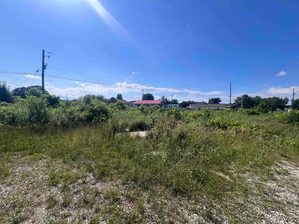 1004 Kilgore St, Culloden, WV 25510