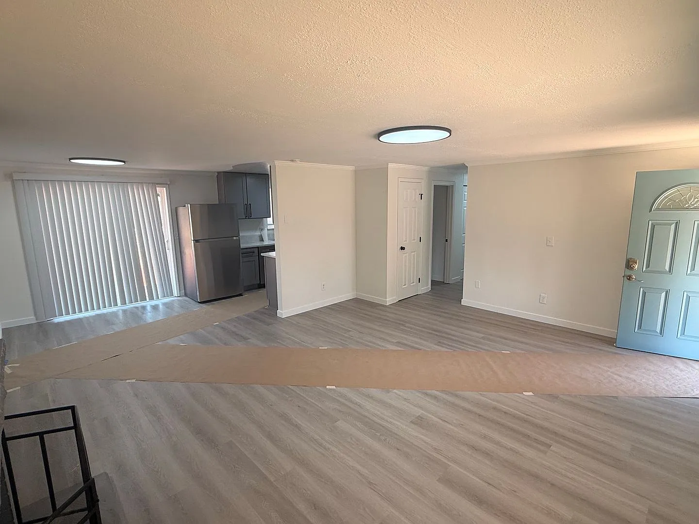 Comfortable Vancouver Living Near Parks, Recreation & Everyday Conveniences — Photo 2