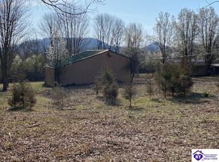 594 Mountain View Estates Rd, Elizabethtown, KY 42701