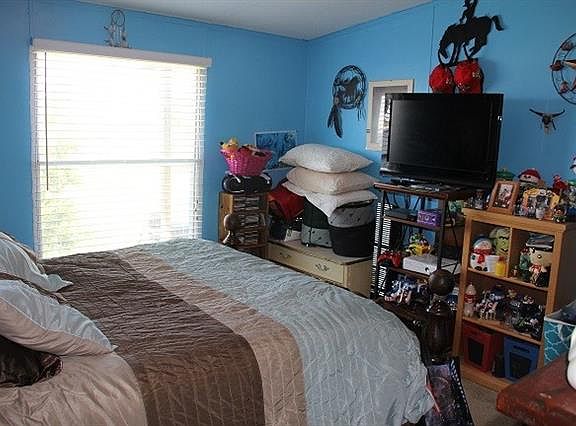 5th image of 6245 Sheila Ln