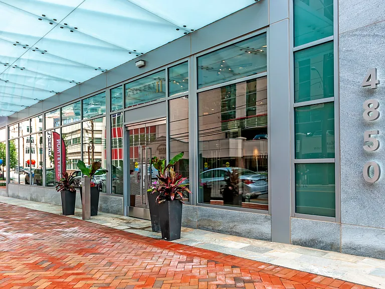 Gallery Bethesda II — Photo 29