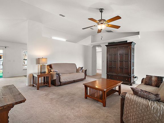 5th image of 12370 SE 100th Ct