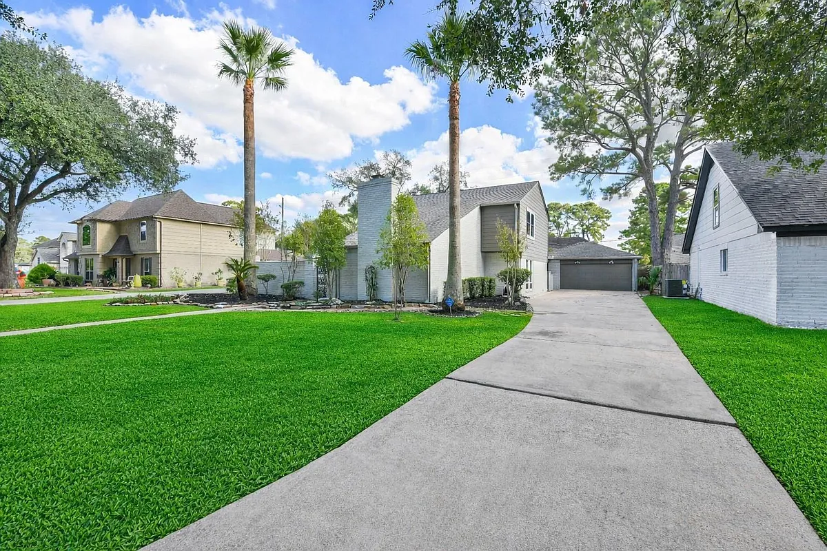 Building Photo - 5115 Green Springs Dr