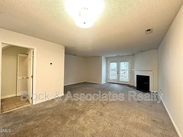 5620 Bridgetowne Way — Photo 6