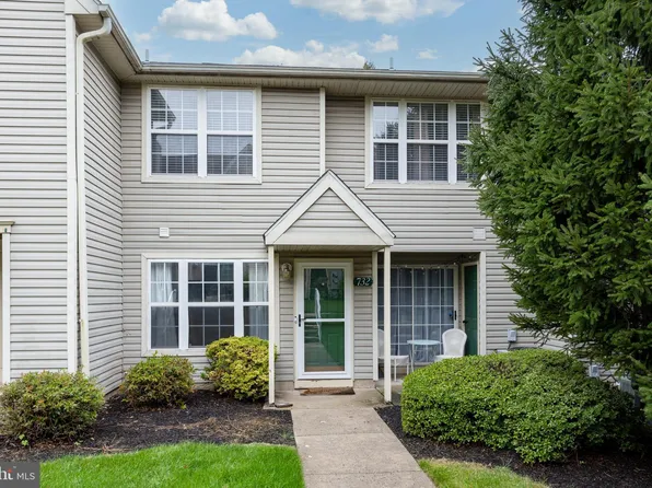 732 Gilbert Pl #603, Trappe, PA 19426