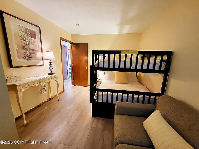 251 Dorchester Dr — Photo 7