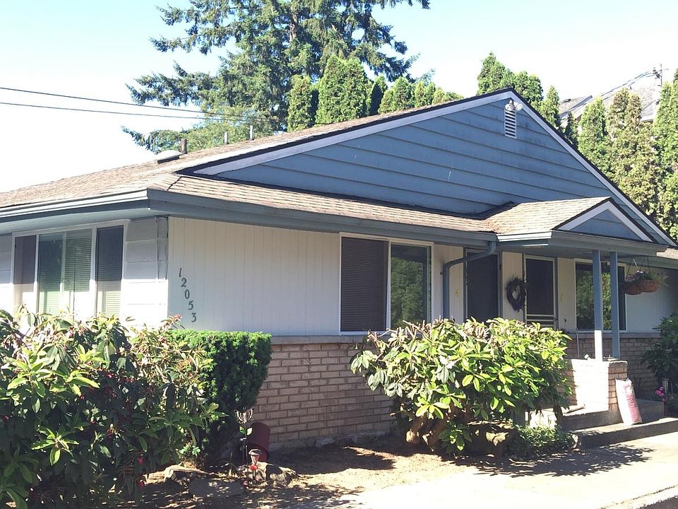 1st image of 12053 35th Ave NE APT 4