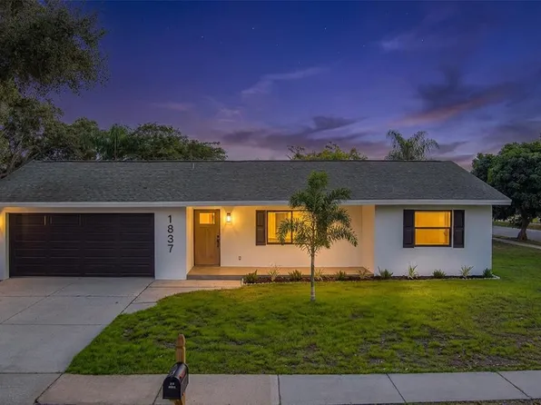 1837 Sourwood Blvd, Dunedin, FL 34698