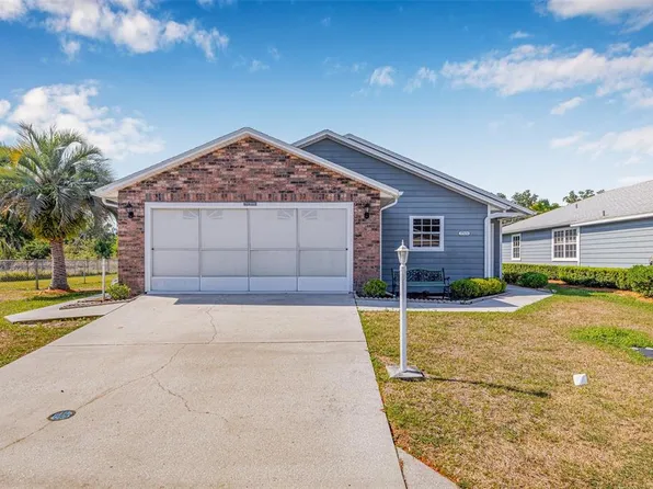 37434 Derbyshire Dr, Zephyrhills, FL 33542
