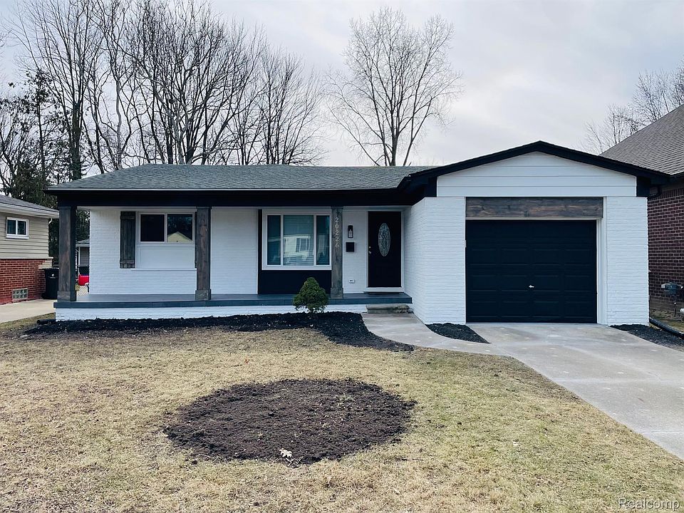 1st image of 20226 Shady Lane Ave