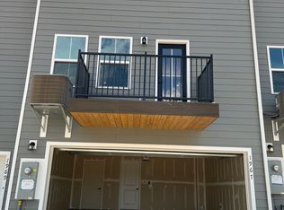 1967 Stallings Rd, Matthews, NC 28104