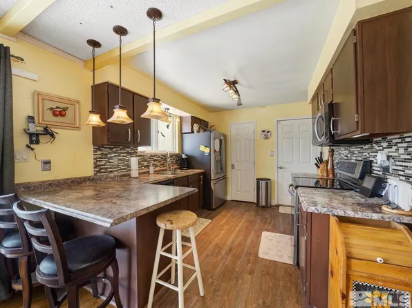 3915 Peregrine Cir, Reno, NV 89508