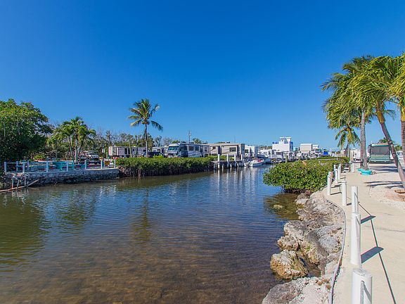 2nd image of 6099 Overseas Hwy Lot 94E