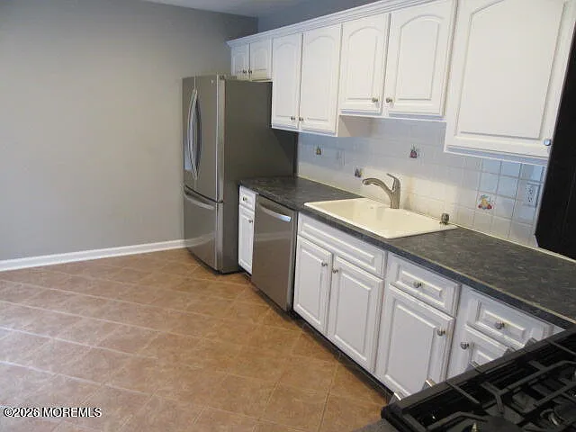 3 bed, 3.5 bath, 1792 sqft, $3,900 — Photo 3