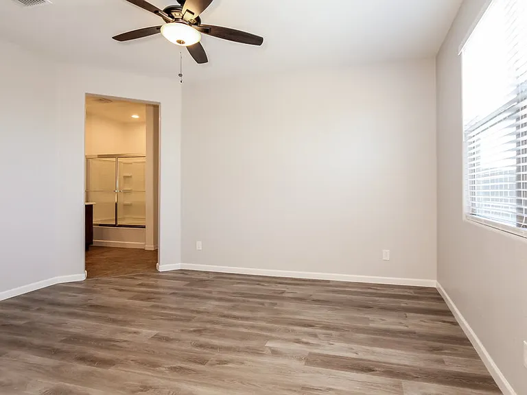 10404 W Hammond Ln — Photo 7