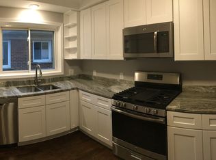 24291 Rensselaer St, Oak Park, MI 48237