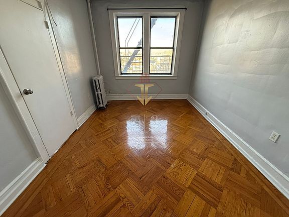 3rd image of 503 57th St #43