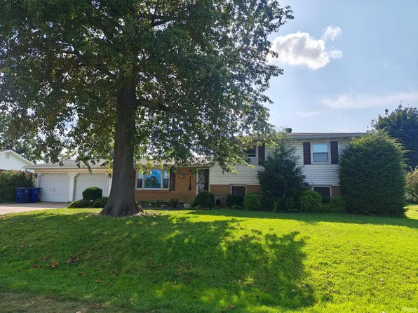 209 N 1st Ave, Princeton, IN 47670