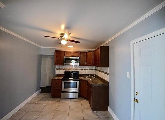 4th image of 9592 Page Ave