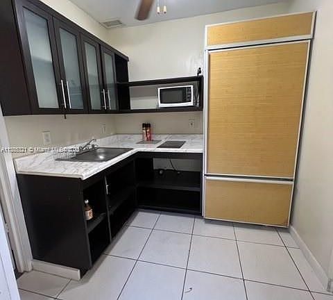 3rd image of 880 NE 135th St #2