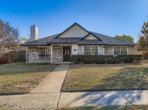 305 Bryan Pl, Cedar Hill, TX 75104