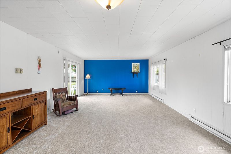 3rd image of 25 Whalebone Way