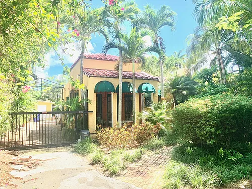 4110 Ventura Ave Photo 1