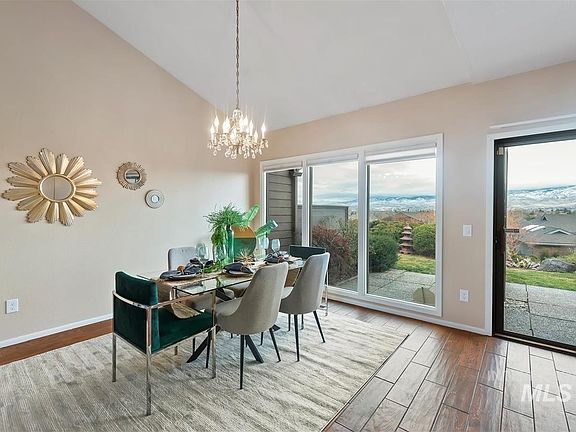 4th image of 3324 W Catalina Ln