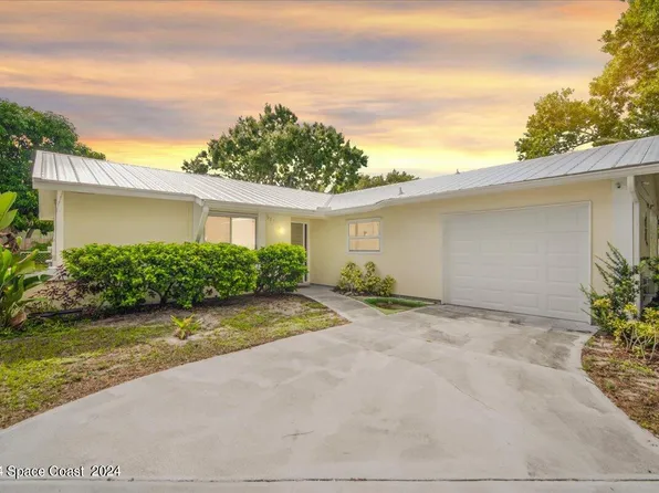 997 Schumann Dr, Sebastian, FL 32958