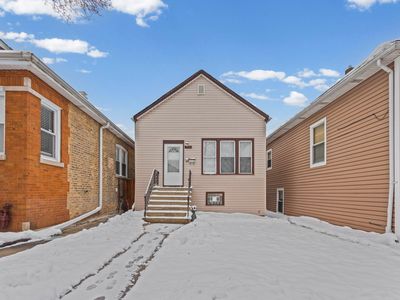 4824 W Winnemac Ave, Chicago, IL, 60630