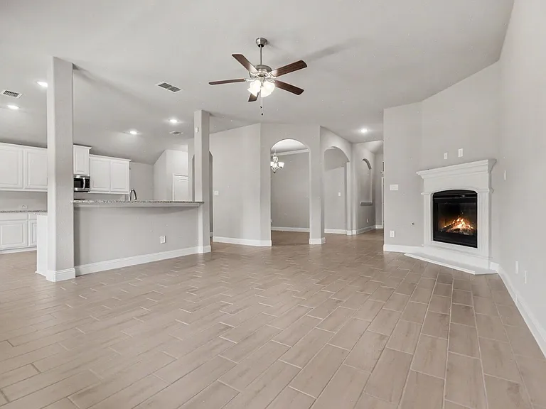 312 Eagle Rdg — Photo 6